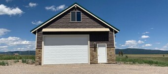 Amazing Views! 25 min to Yellowstone, Loft S