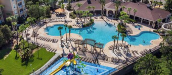 Fun for kids and parents 6BR/4BA with private pool & hot tub in resort community