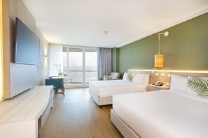 Habitación estándar con 2 camas individuales y vista al mar | Vue sur la plage/l’océan