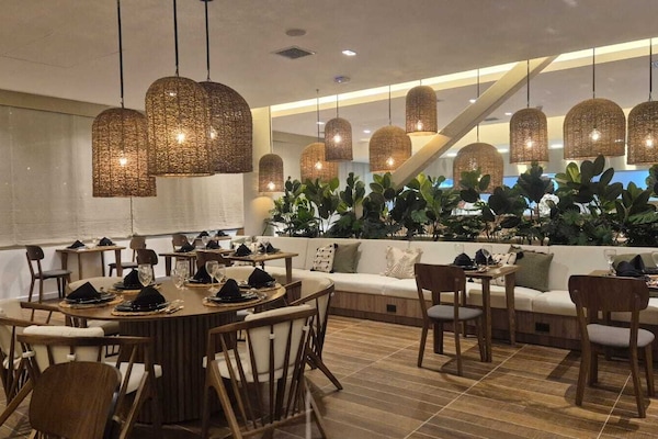 3 restaurants servant le petit déjeuner, spécialités Cuisine italienne