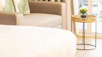 Premium bedding, minibar, in-room safe, desk