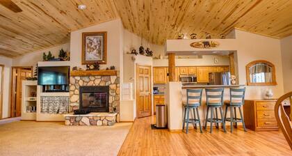 Stallion Ranch Cabin at Bison Ridge
