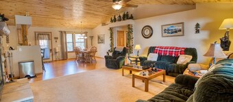 Stallion Ranch Cabin at Bison Ridge