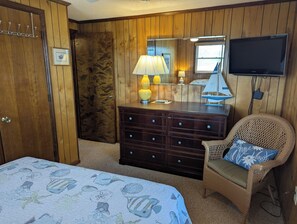 4 chambres, fer et planche à repasser, Wi-Fi gratuit