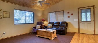 Garita Cabin in Bison Ridge