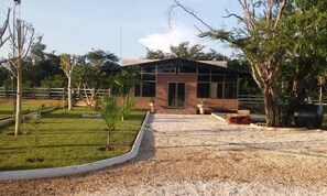Family Cottage, 2 Bedrooms | Down comforters, iron/ironing board, free WiFi
