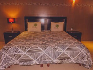 Deluxe Room, 1 Bedroom | Down comforters, iron/ironing board, free WiFi - Hotel Los Cedros Uayamon (Uayamon)