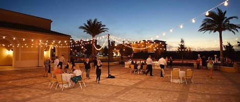 Espace banquet en plein air