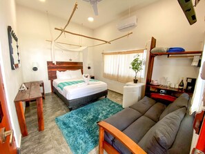 Camera familiare (F1) | Minibar, una cassaforte in camera, Wi-Fi gratuito