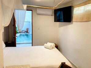 Minibar, in-room safe, free WiFi - Casa Fitz (Isla Mujeres)