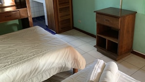 Unclassified image, 4 of 14, button - Hotel La Calle De Alcala (Santa Cruz)
