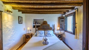 3 bedrooms, iron/ironing board, travel crib, WiFi - El Huerto de Grazalema by Ruralidays (Cádiz)