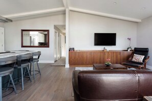 Interior - Clean & Cozy 2-BR Boulder Retreat • Fast Wi-Fi & Great Location (Boulder)