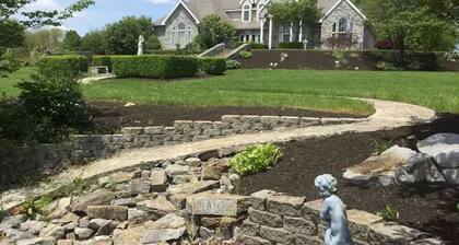 Beautiful Mansion in the Country & Wedding Venue