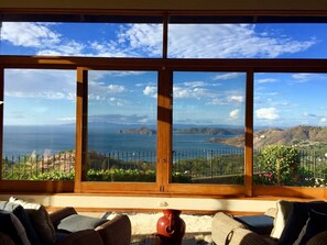 Villa Luxe, 5 chambres, piscine privée, vue océan | Vue sur l’eau