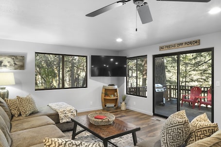 TV, DVD player, books, video library. The Riverview House!