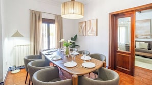 Dining - Casa El Torero El Bosque by Ruralidays (Cádiz)