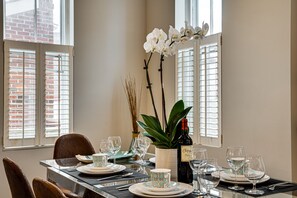 Dining - Stunning Home on Capitol Hill (Washington)