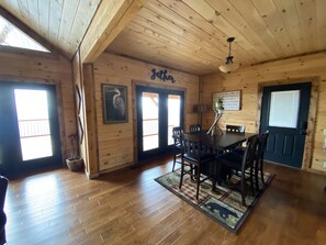 Dining - CLEAR VIEW CABIN - only 1 mile from Van Buren & Current Rvr @ Big Spring Park!  (Van Buren)