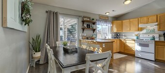 Außergewöhnlich sauberes und entspannendes Zuhause mit allen Annehmlichkeiten!