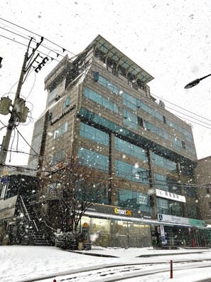 Exterior - Namsan Forest Myeongdong Station (Seoul)