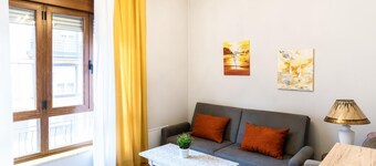 Housingleon - Main Square with garaje option