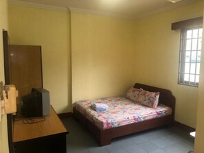 Standard Room | Free WiFi - Hotel Pelita Terang (Batam)