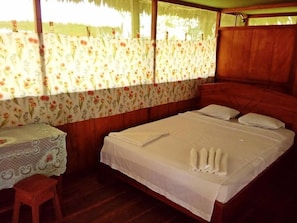 Laptop workspace, free WiFi, bed sheets