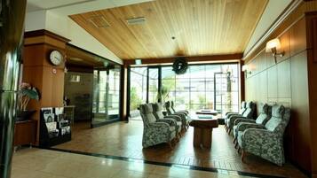 Sala de estar en el lobby