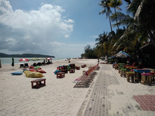Ocean Lodge
