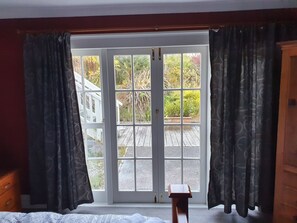 Individually decorated, individually furnished, iron/ironing board - Koromatua Homestead (Ngahinapouri)