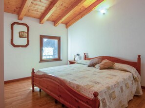 3 habitaciones, cuna de viaje y wifi gratis 