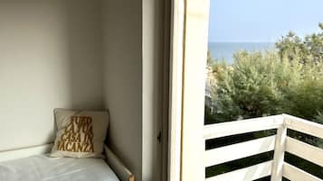 1 habitación y ropa de cama