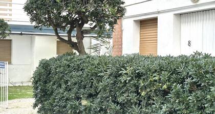 M151 - Marcelli, three-room apartment directly on the beach