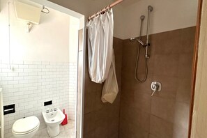 Dutxa, bidet i tovalloles 