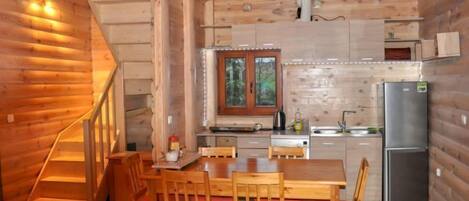 Fridge, dishwasher, cookware/dishes/utensils