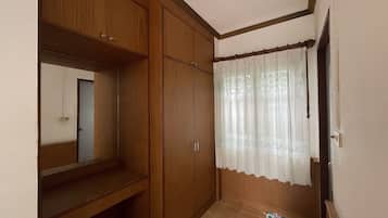 Deluxe-Zimmer, Gartenblick | Minibar, Schreibtisch, kostenloses WLAN, Bettwäsche