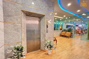Elevator - The Grand Lodge Pattaya (Pattaya)