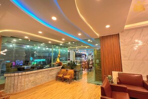 Lobby - The Grand Lodge Pattaya (Pattaya)