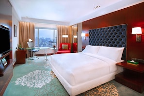 Premium bedding, minibar, in-room safe, desk