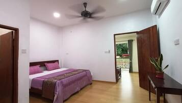 Down duvets, Select Comfort beds, desk, laptop workspace