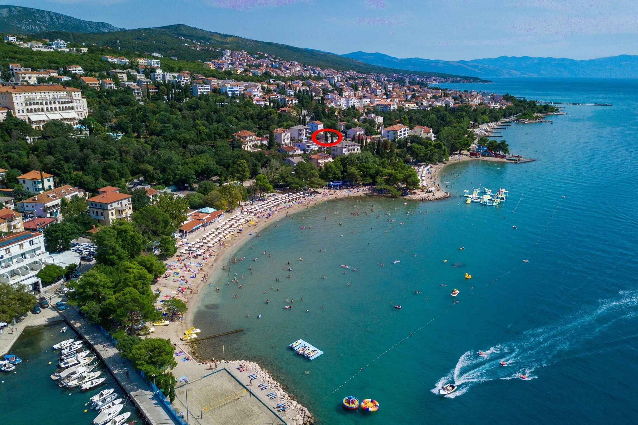 Ubicación cercana a la playa