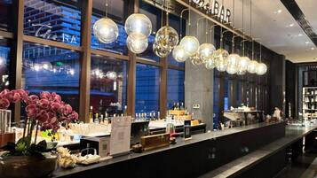 Bar (in der Unterkunft)