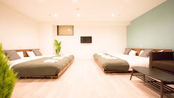 Apartment for 10 Guests | 1 bedroom, desk, free WiFi