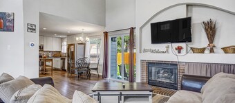 4 chambres 3. 5 salles de bain près de Ft. Carson * Animaux OK