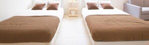 1 bedroom, desk, iron/ironing board, free WiFi - Cozy and Convenient Royal Heights (Sapporo)