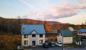 Fachada de la propiedad