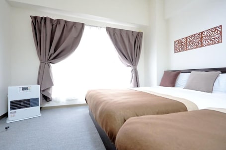 1 habitación, escritorio, tabla de planchar con plancha y wifi gratis