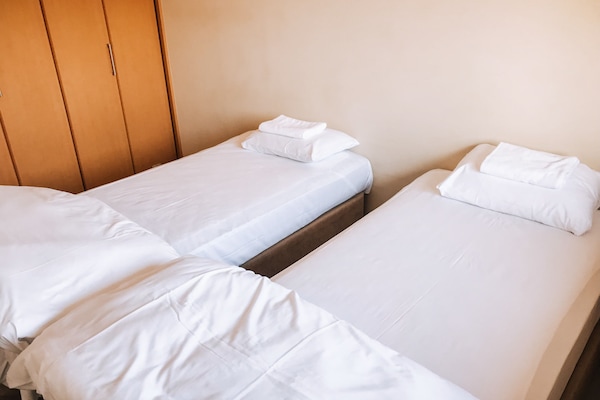 Apartment, Mountain View | 2 bedrooms, iron/ironing board, free WiFi