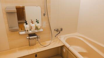 Apartment, Mountain View | Bathroom | Combined shower/tub, free toiletries, hair dryer, bidet